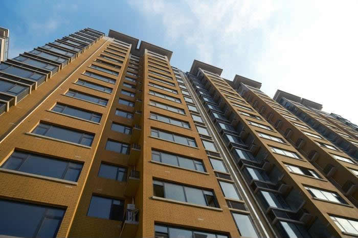 重慶6歲女孩被高空窗戶砸暈，門窗該如何使用才可以確保安全？