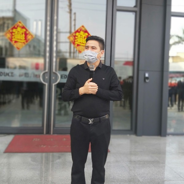 伊盾全面復(fù)工，董事長(zhǎng)張龍偉表示疫情過后門窗行業(yè)必將迎來爆發(fā)期！